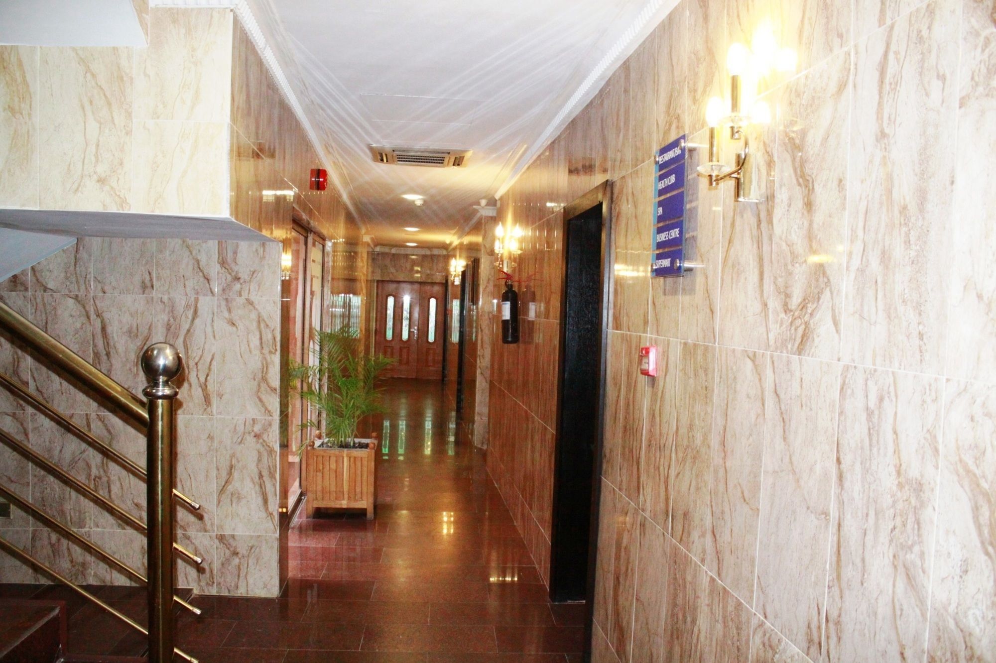Sunfit - Fitness, Spa, Accommodation Aliayabiagba Exterior foto